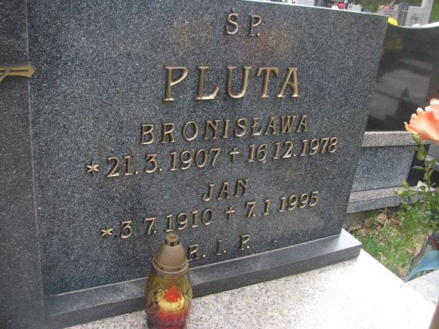 Bronisława Pluta 1907 Poraj - Grobonet - Wyszukiwarka osób pochowanych