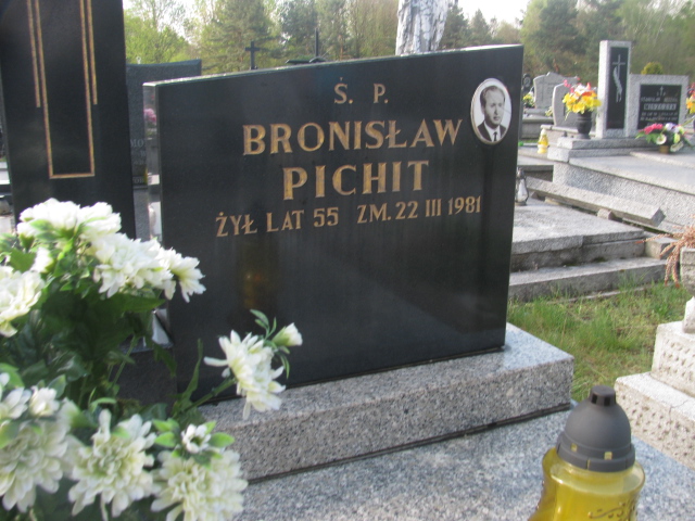 Danuta Pichit 1927 Poraj - Grobonet - Wyszukiwarka osób pochowanych